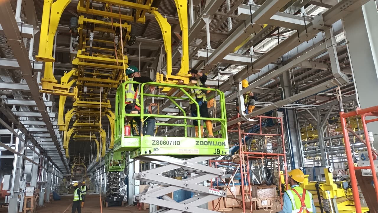 CÔNG TY TNHH VINMANUTECH 12