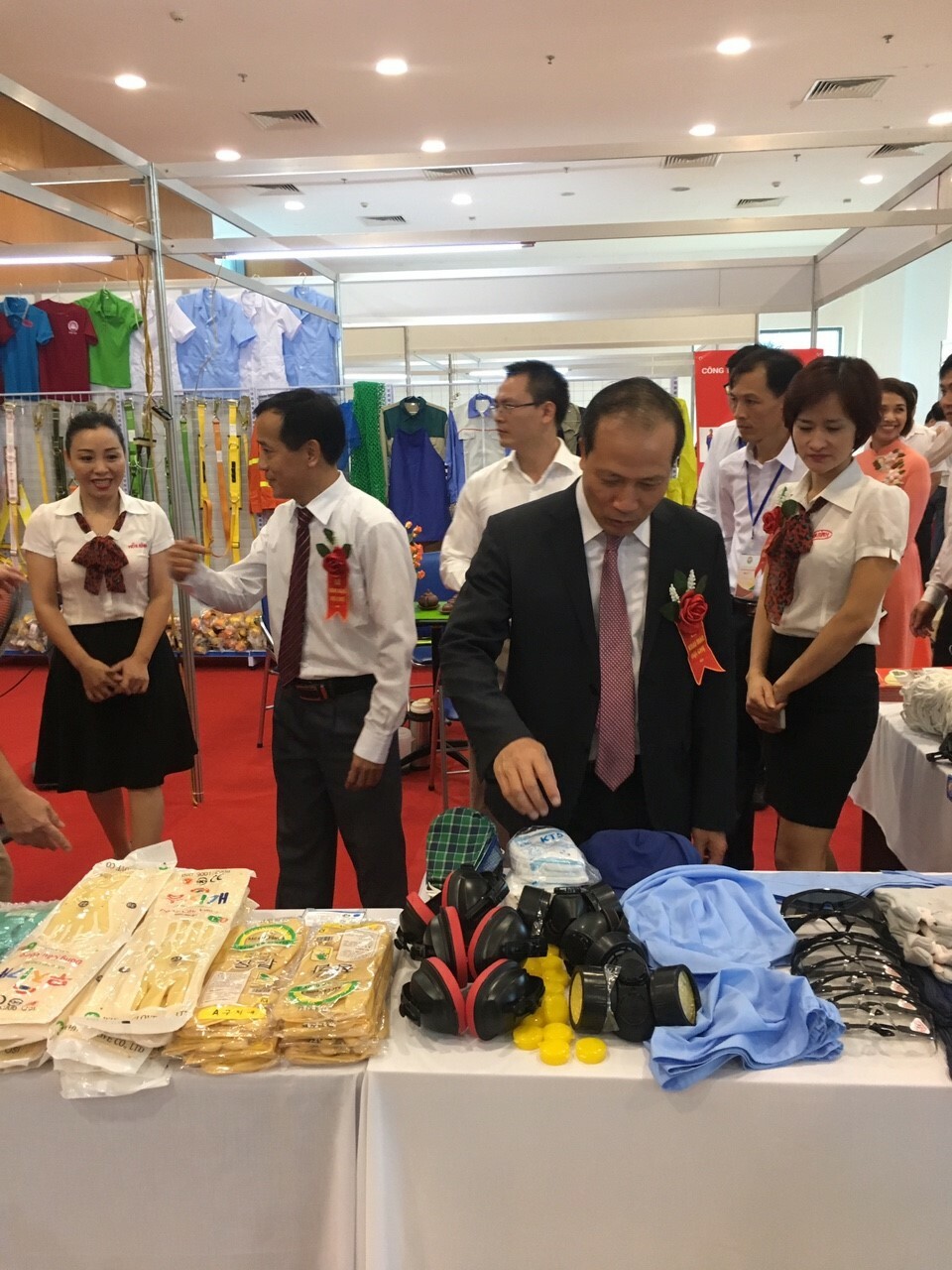 Sản xuất và Thương mại Bảo hộ lao động Hoà Bình 2