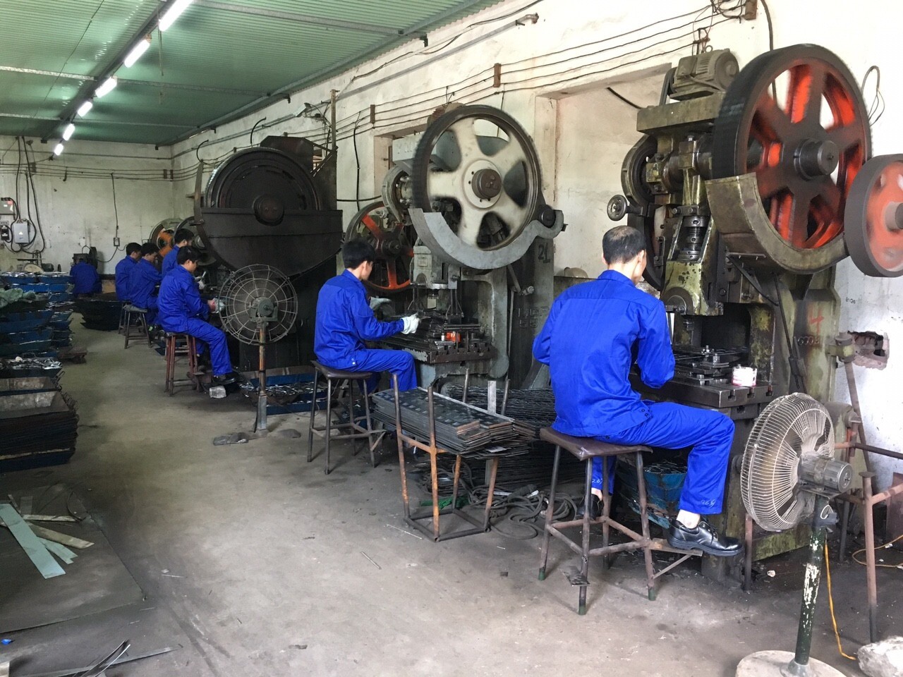 Sản xuất và Thương mại Bảo hộ lao động Hoà Bình 5