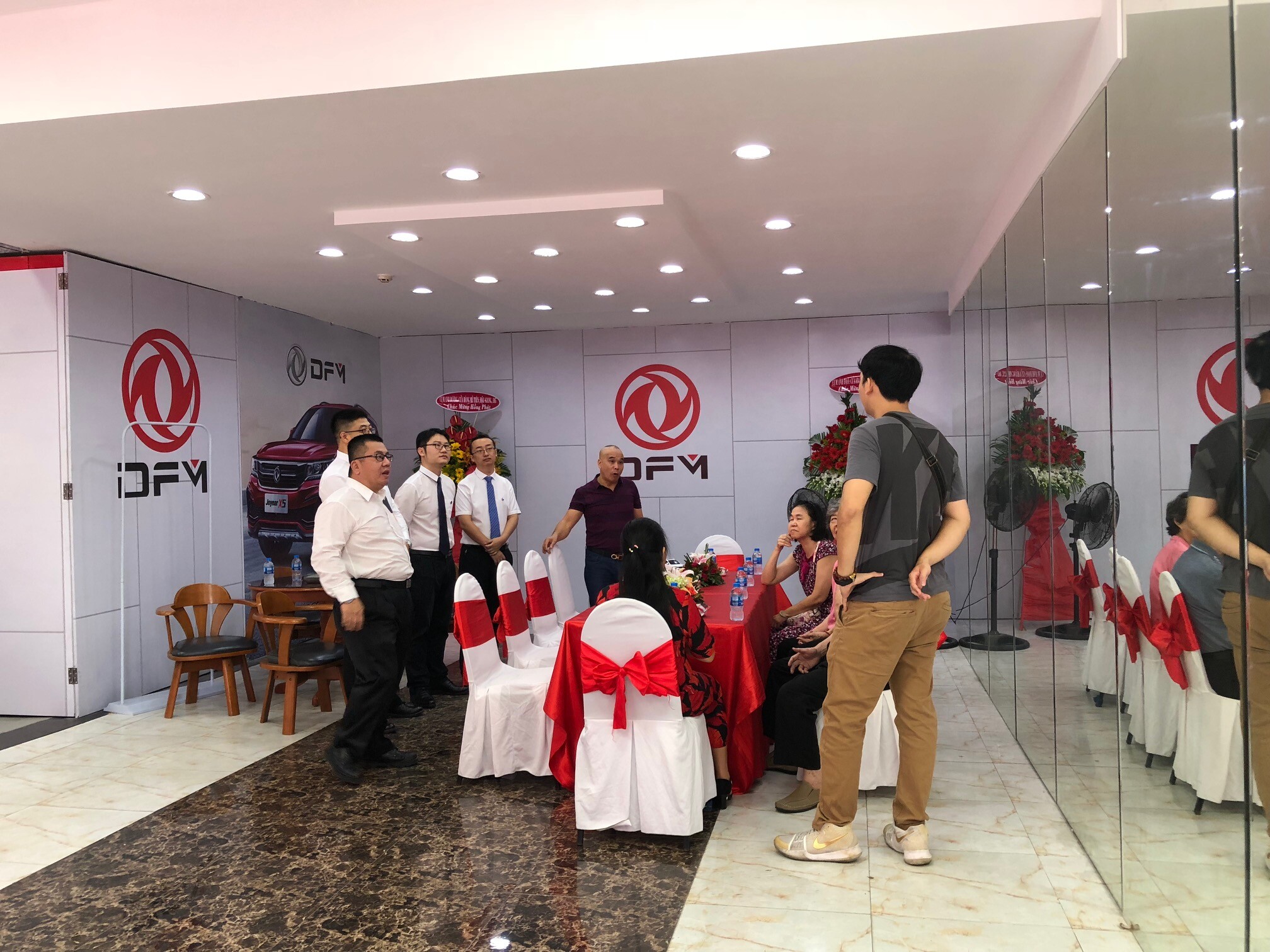 Thương Mại Quang Phương 1