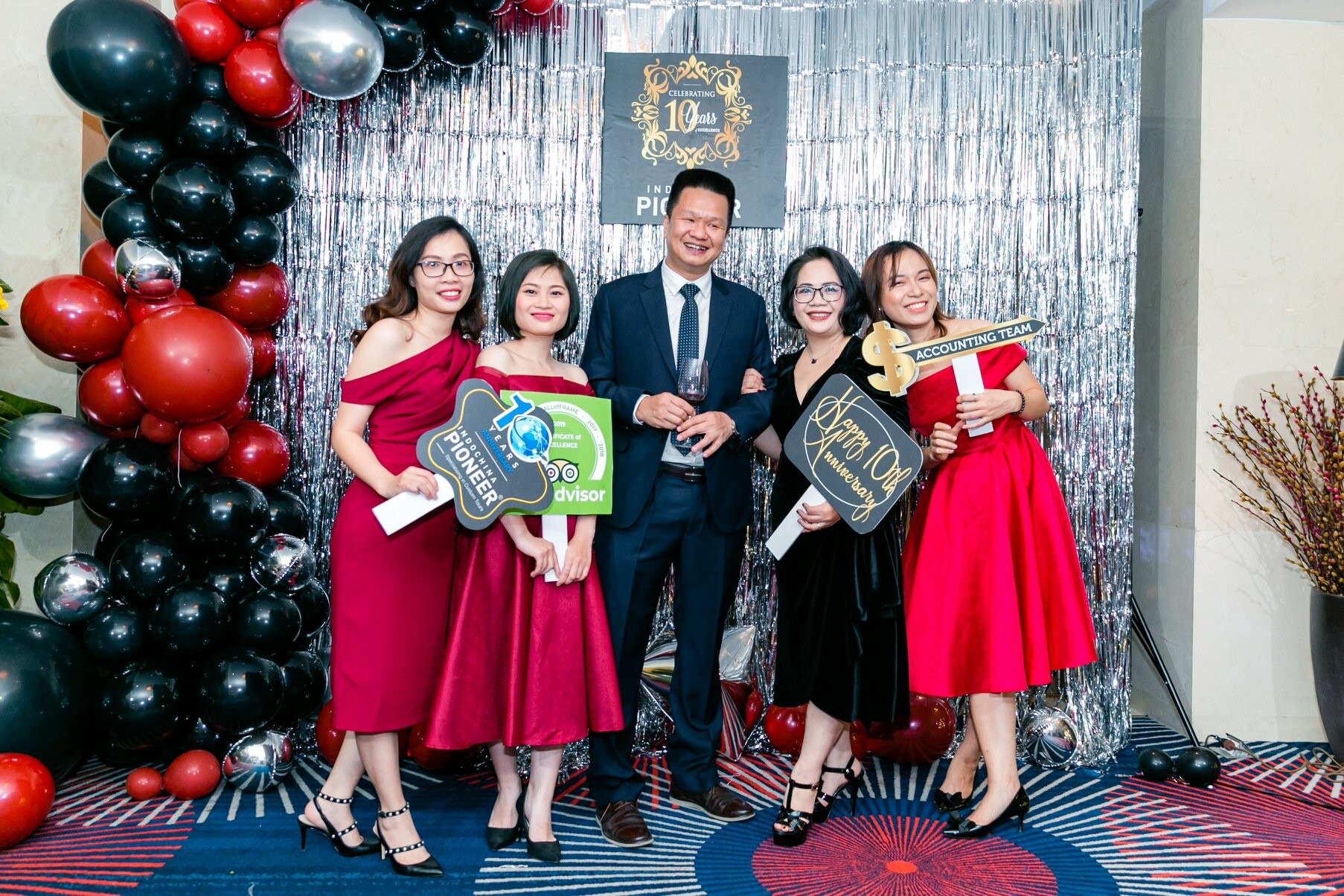 Asia Pioneer Travel - Du lịch tiên phong Á Châu 2