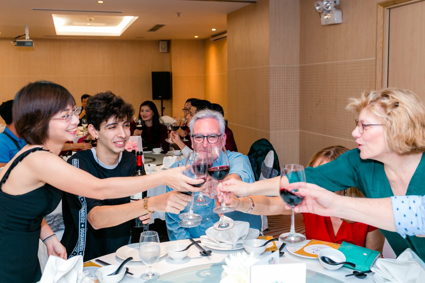 Asia Pioneer Travel - Du lịch tiên phong Á Châu 6