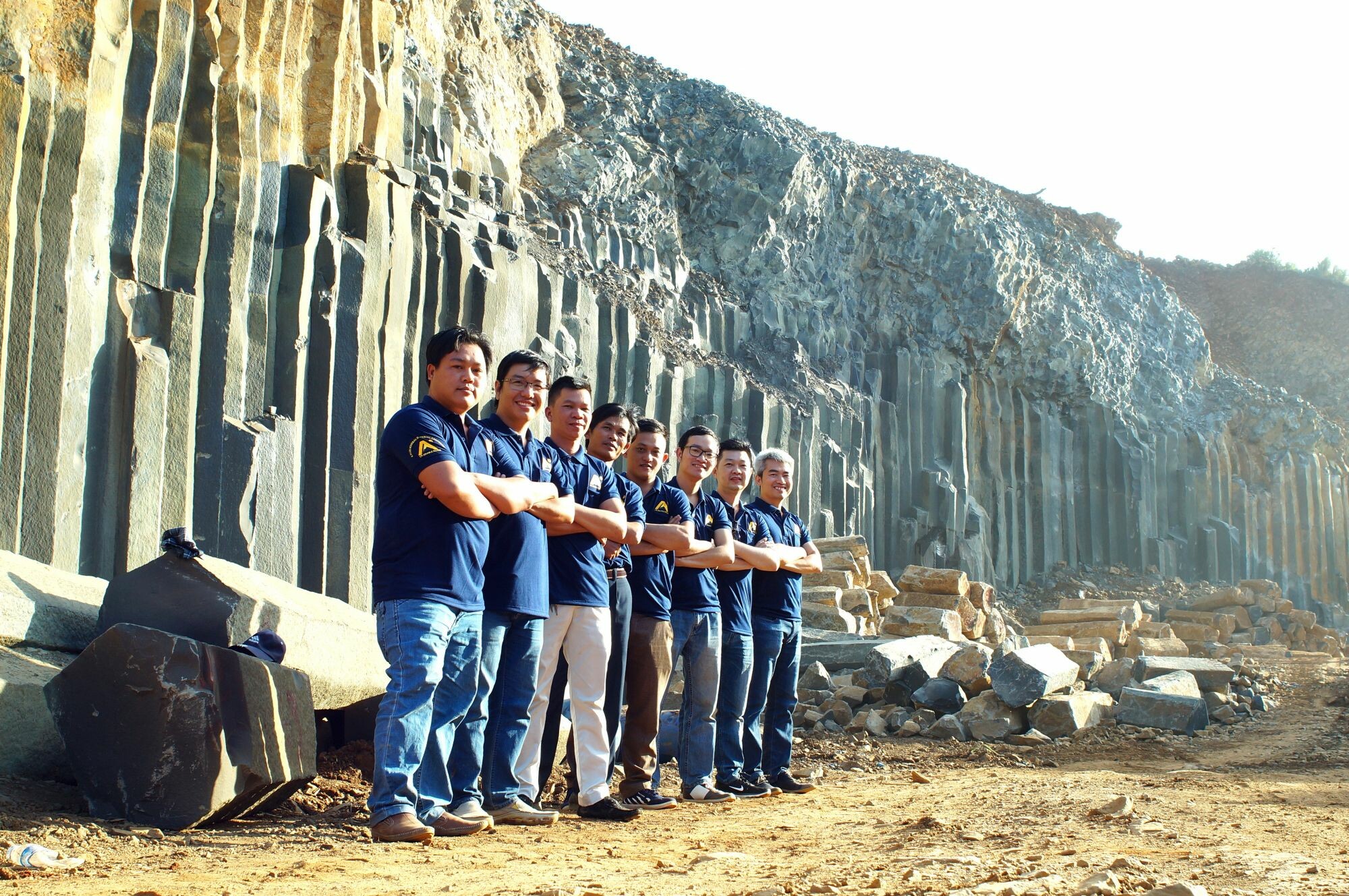 Khoáng Sản Vật Liệu Á Cộng 12