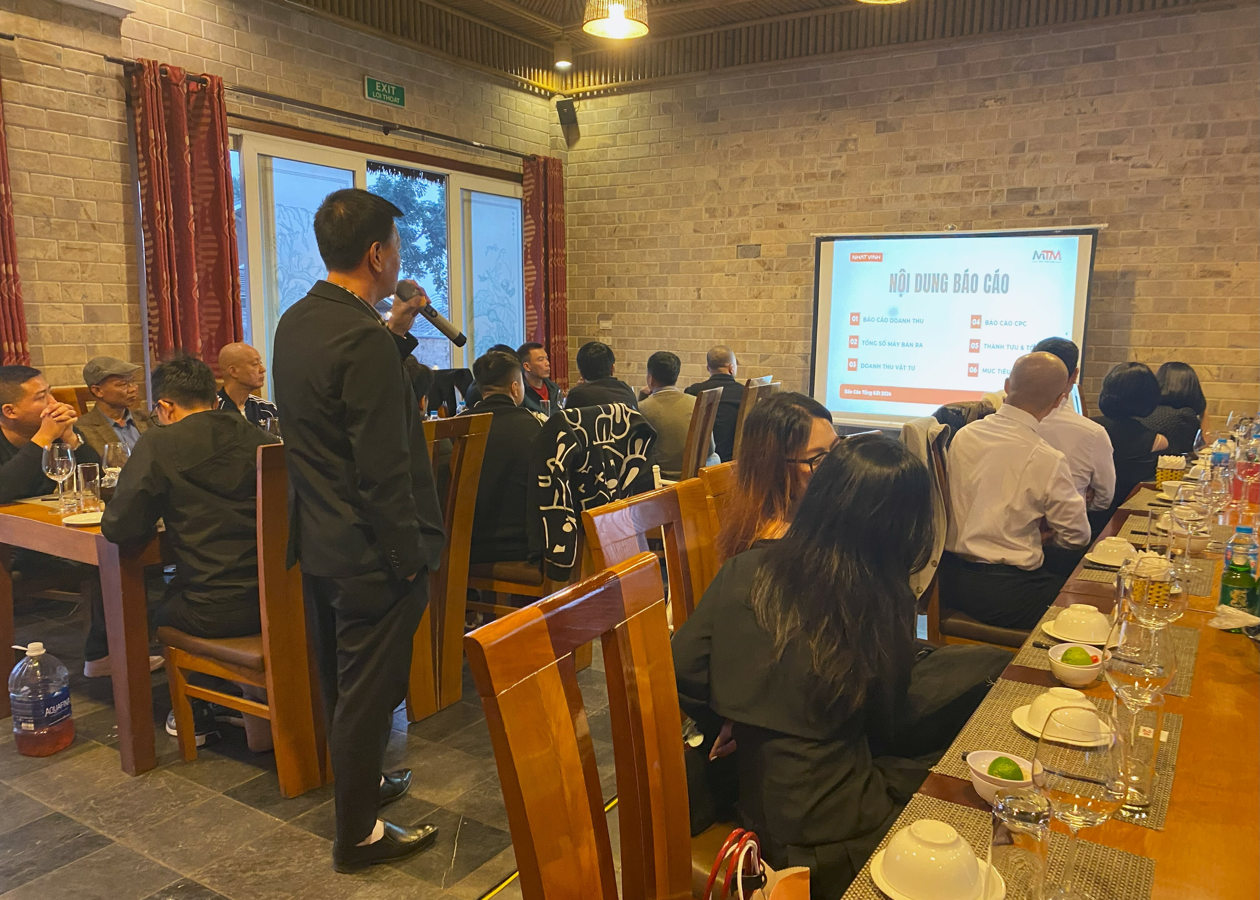 Công ty Cổ Phần Nhất Vinh 7