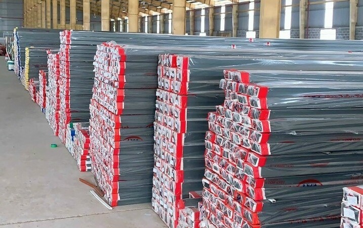 Nhôm Vạn Xuân Thành 3