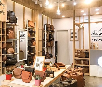 LEE&TEE VIỆT NAM 3