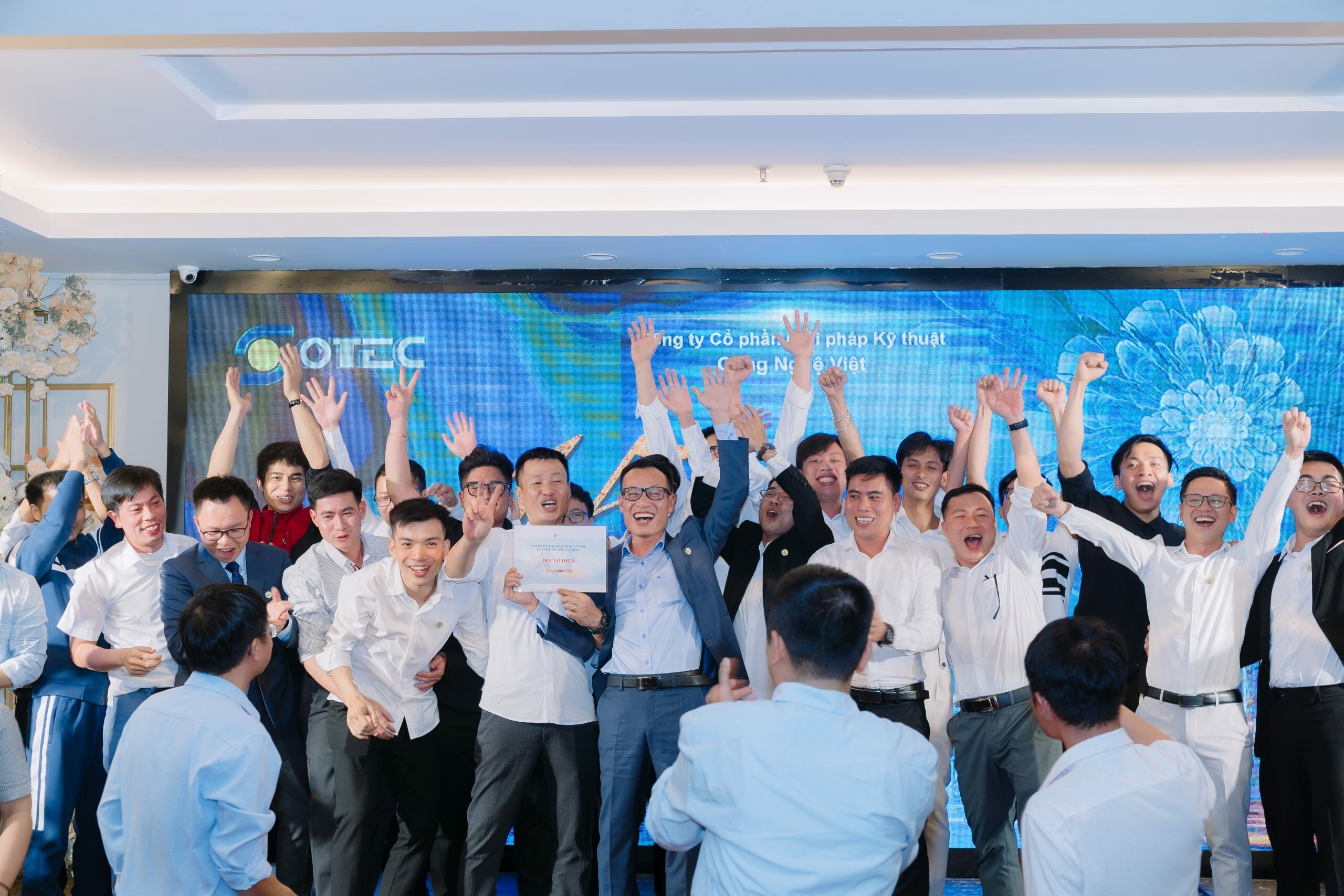 CÔNG NGHỆ VIỆT SOTEC 5