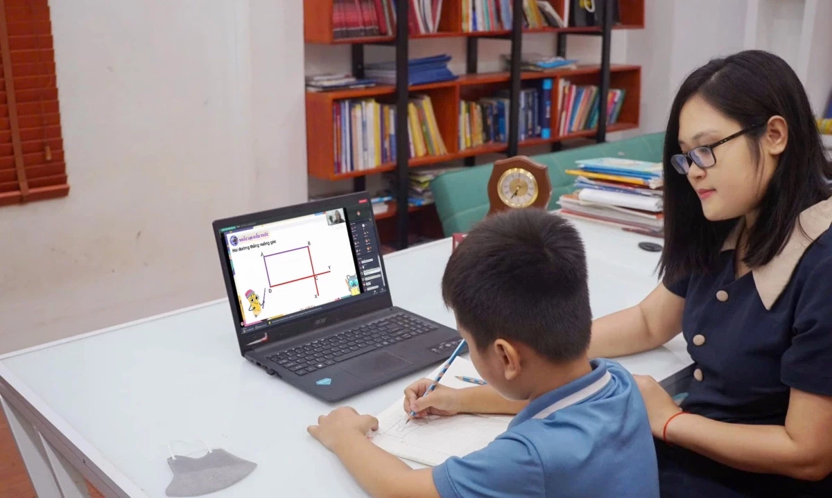 GIÁO DỤC UNICLASS 4