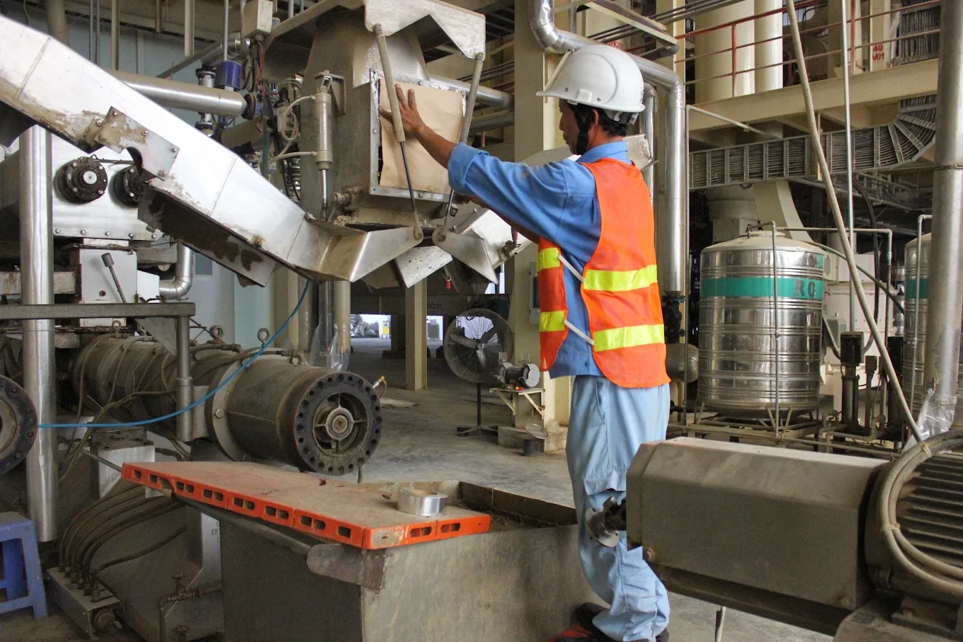 Thương Mại Dịch Vụ Âu Châu (Euro Pest Control) 3