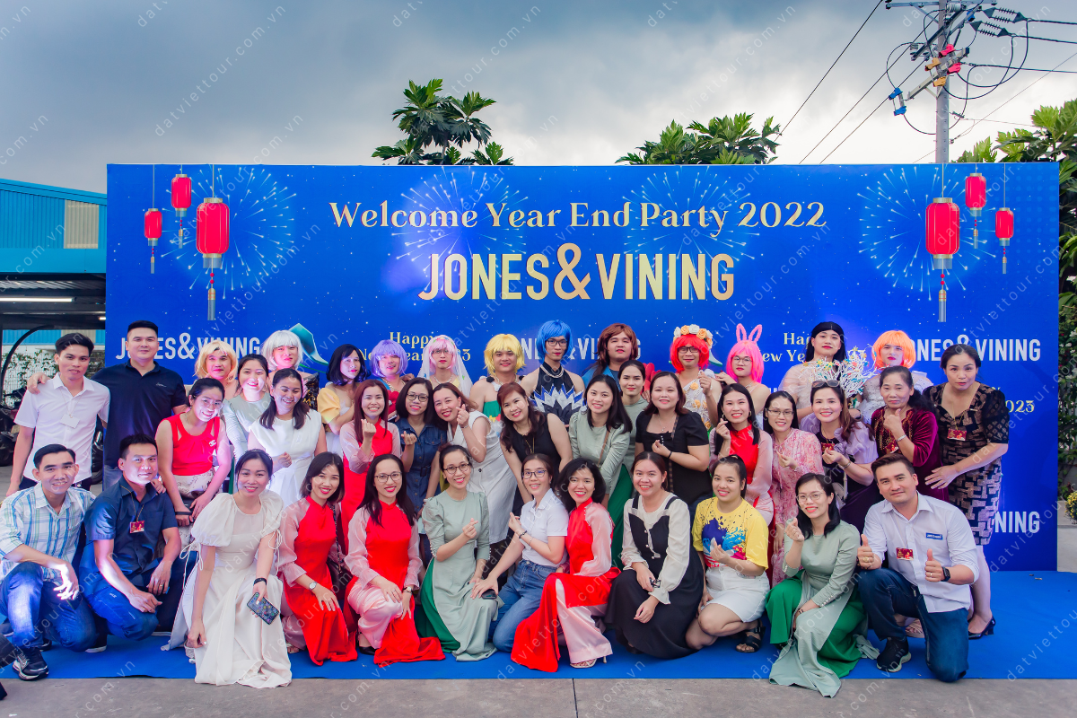 Jones & Vining (Việt Nam) 2