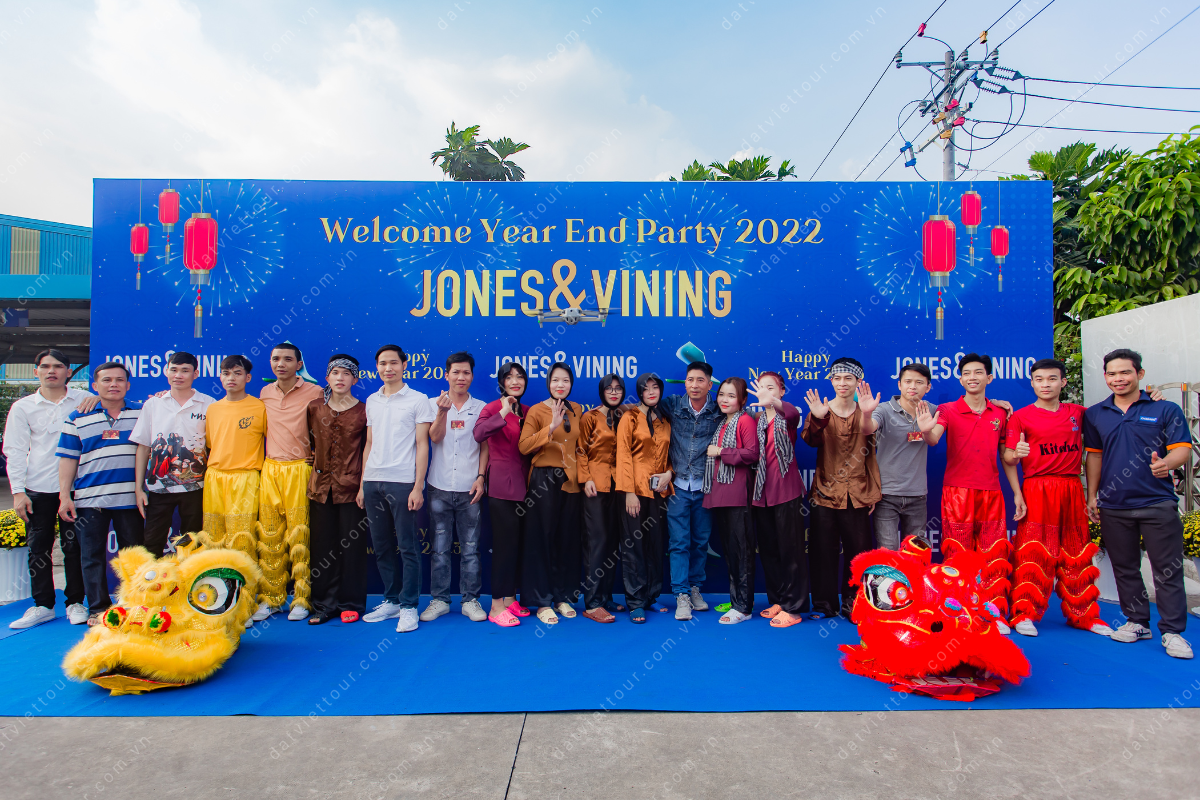 Jones & Vining (Việt Nam) 10