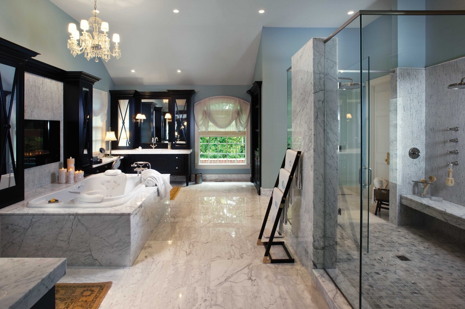 Xuất nhập khẩu nội thất hùng tâm 9