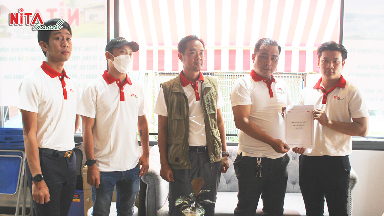 Du Lịch & Dịch Vụ Nita 8