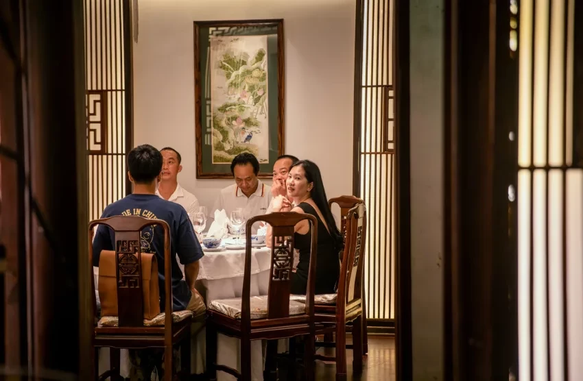 NHÀ HÀNG LINH QUÂN 3