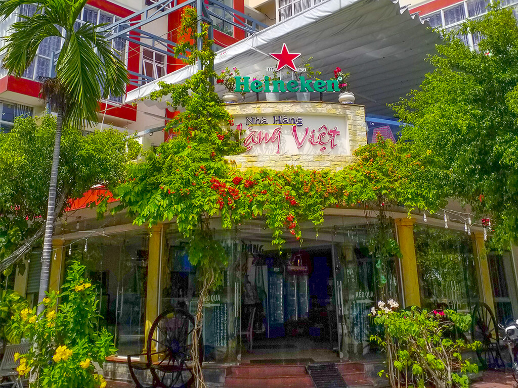 NHÀ HÀNG LÀNG VIỆT 2