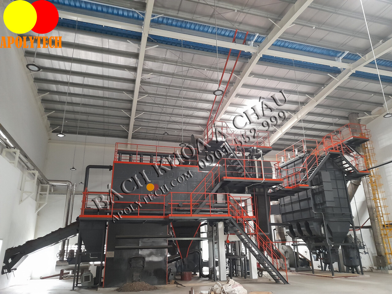 Bách Khoa Á Châu - Apolytech 1