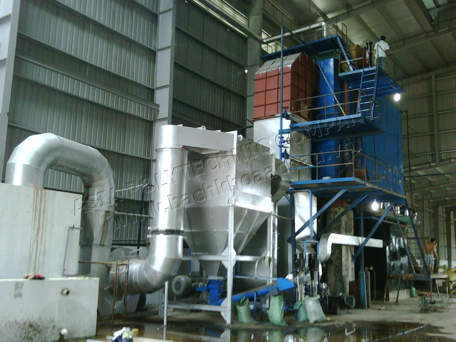 Bách Khoa Á Châu - Apolytech 6