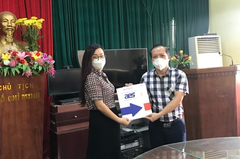 Công Nghệ Giáo Dục AES 4