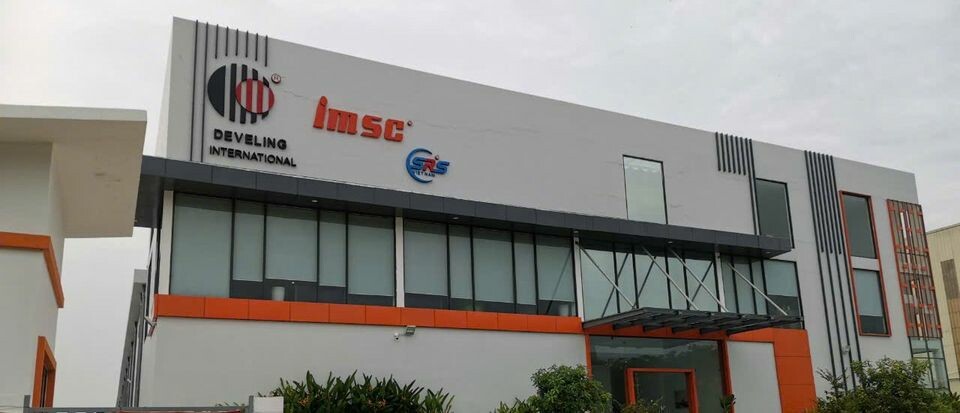 Develing Quốc Tế Việt Nam 10