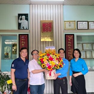 Hồng Đào Chu Lai 10