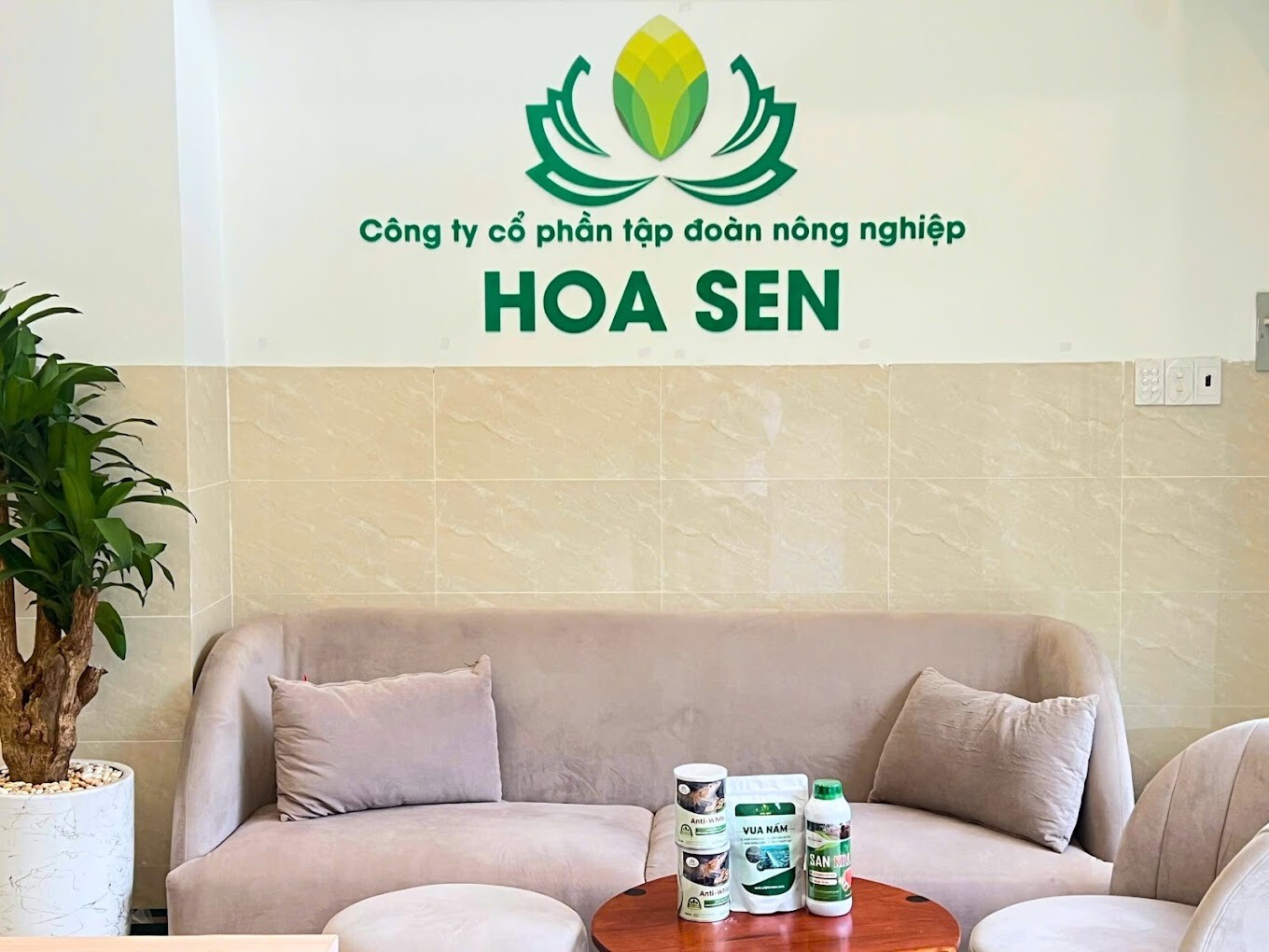 Tập Đoàn Nông Nghiệp Hoa Sen 12