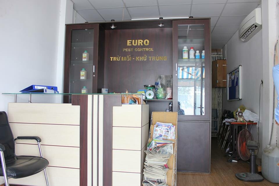 Thương Mại Dịch Vụ Âu Châu (Euro Pest Control) 2
