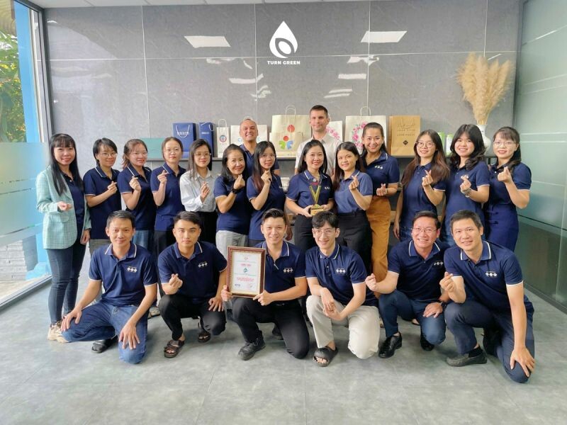 Turn Green Holding 3