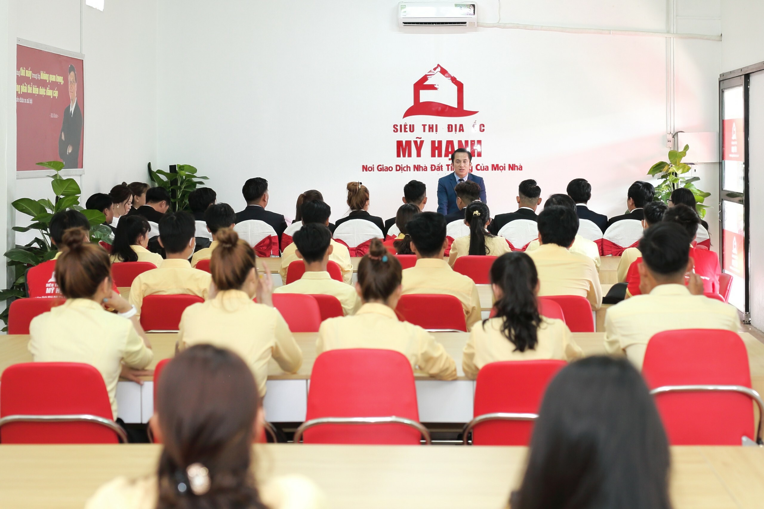 Siêu Thị Địa Ốc Mỹ Hạnh 6