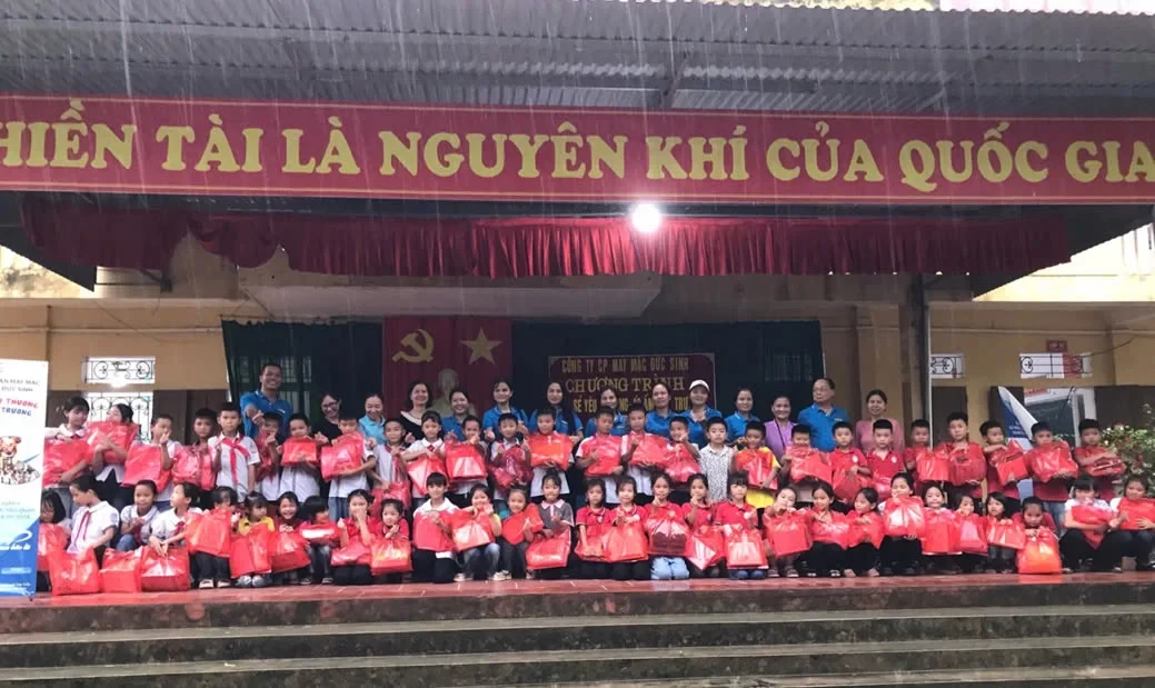 MAY MẶC TM ĐỨC SINH 10