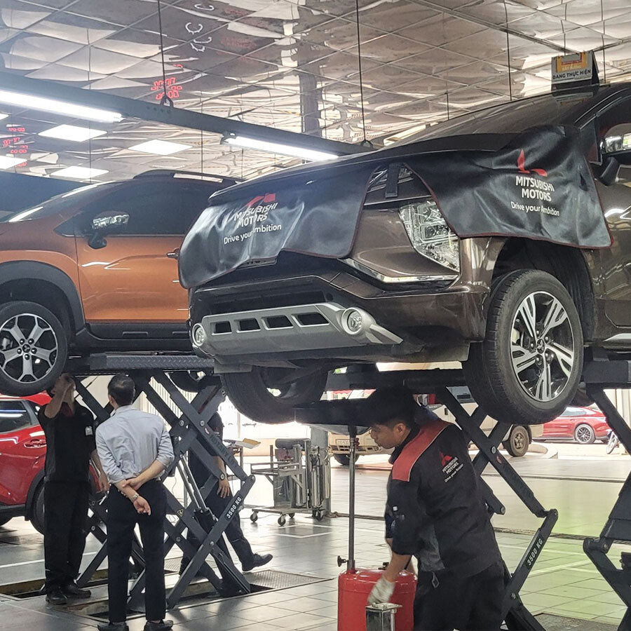 Ô Tô Việt Hồng 8