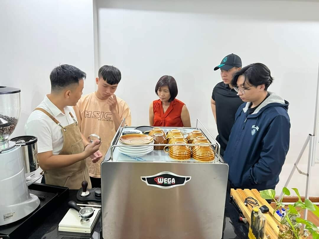 PROCAFFE - Quốc Tế Bách Hợp 3