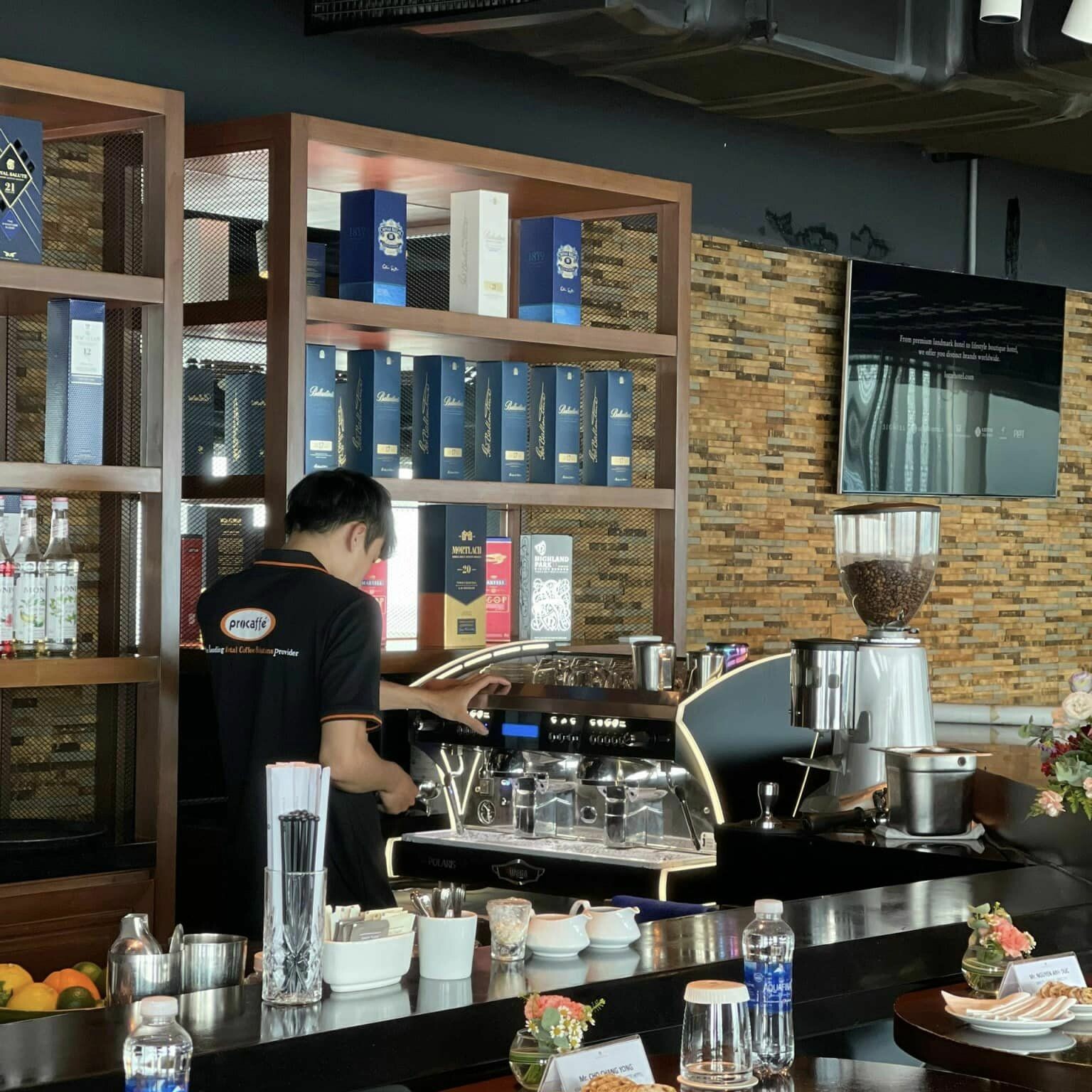 PROCAFFE - Quốc Tế Bách Hợp 9