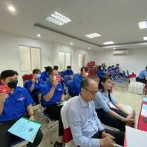 Thương mại Phú Nhuận 1