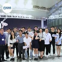 Đầu Tư Và Phát Triển Dịch Vụ E.A.S Group 6