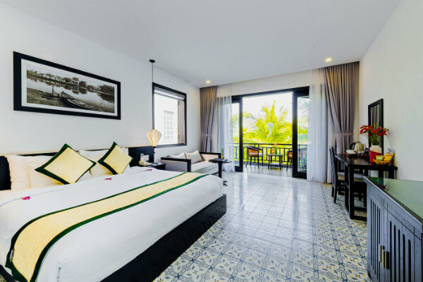 Karma Group Global 4