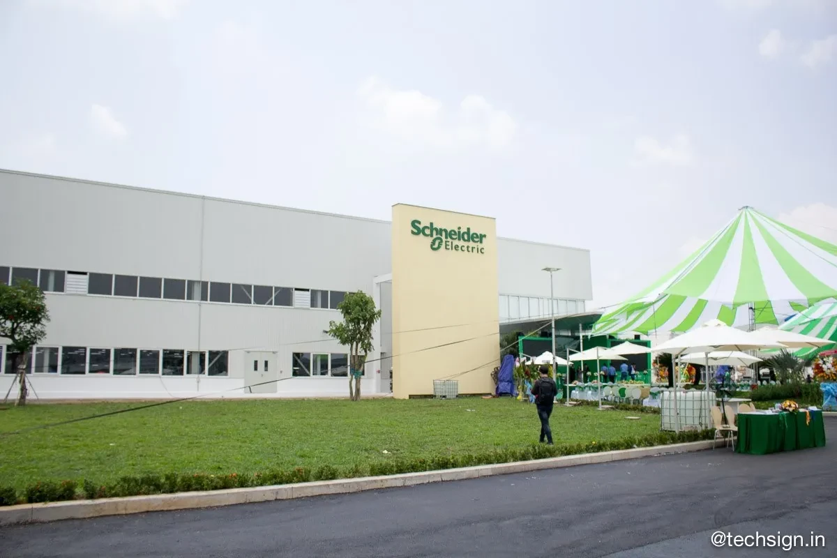 Schneider Electric Việt Nam 7