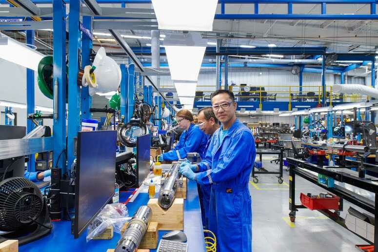 Schlumberger Vietnam Services 1