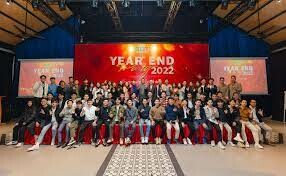 CÔNG TY TNHH QUẢNG TRƯỜNG ĐỎ 8