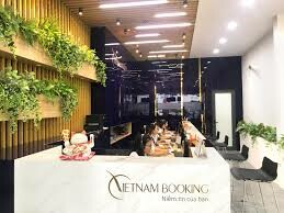 BOOKING.COM (VIETNAM) 8