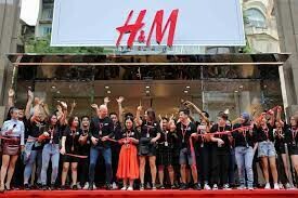 H & M VIỆT NAM 4