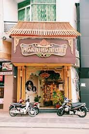 Mỹ Phẩm Hoàng Cung 10