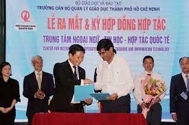 Trung tâm Ngoại ngữ - Tin học - Hợp tác quốc tế CIC 10