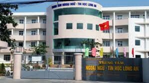 Trung tâm Ngoại ngữ - Tin học - Hợp tác quốc tế CIC 4