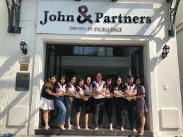 John&partners 9