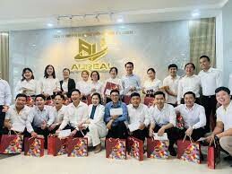 CÔNG TY TNHH ĐẦU TƯ VÀ PHÁT TRIỂN BẤT ĐỘNG SẢN AUREAL 7