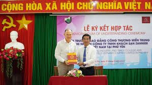 CÔNG TY TNHH CONSTANTIN SERVAL & ASSOCIES (VIỆT NAM) 6