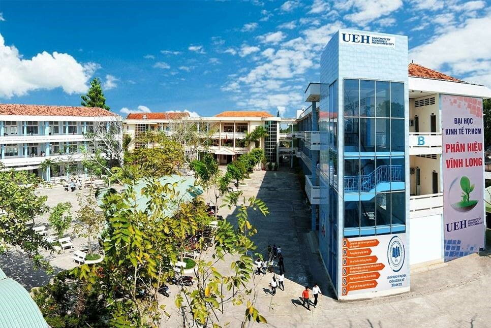 Đại học Kinh tế TP. Hồ Chí Minh (UEH) 2
