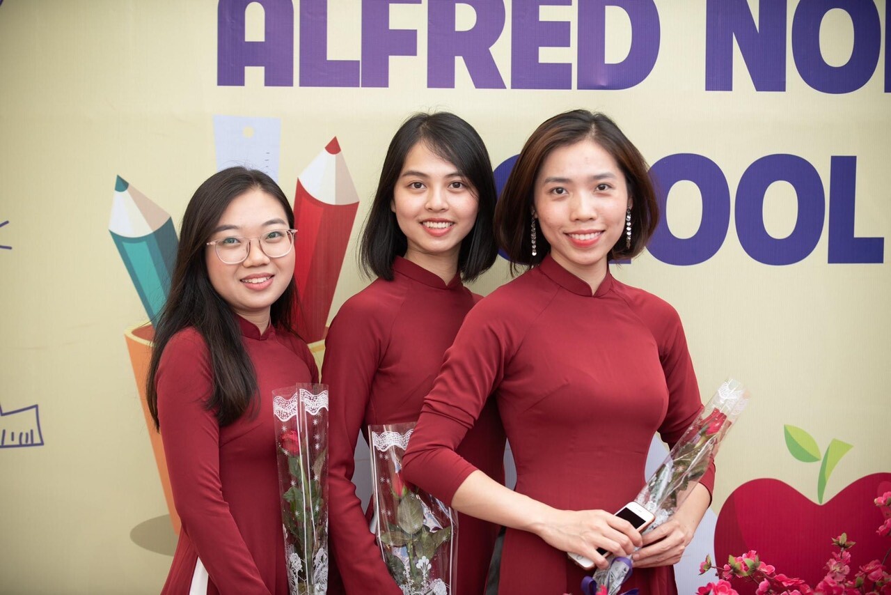 Alfred Nobel School 7