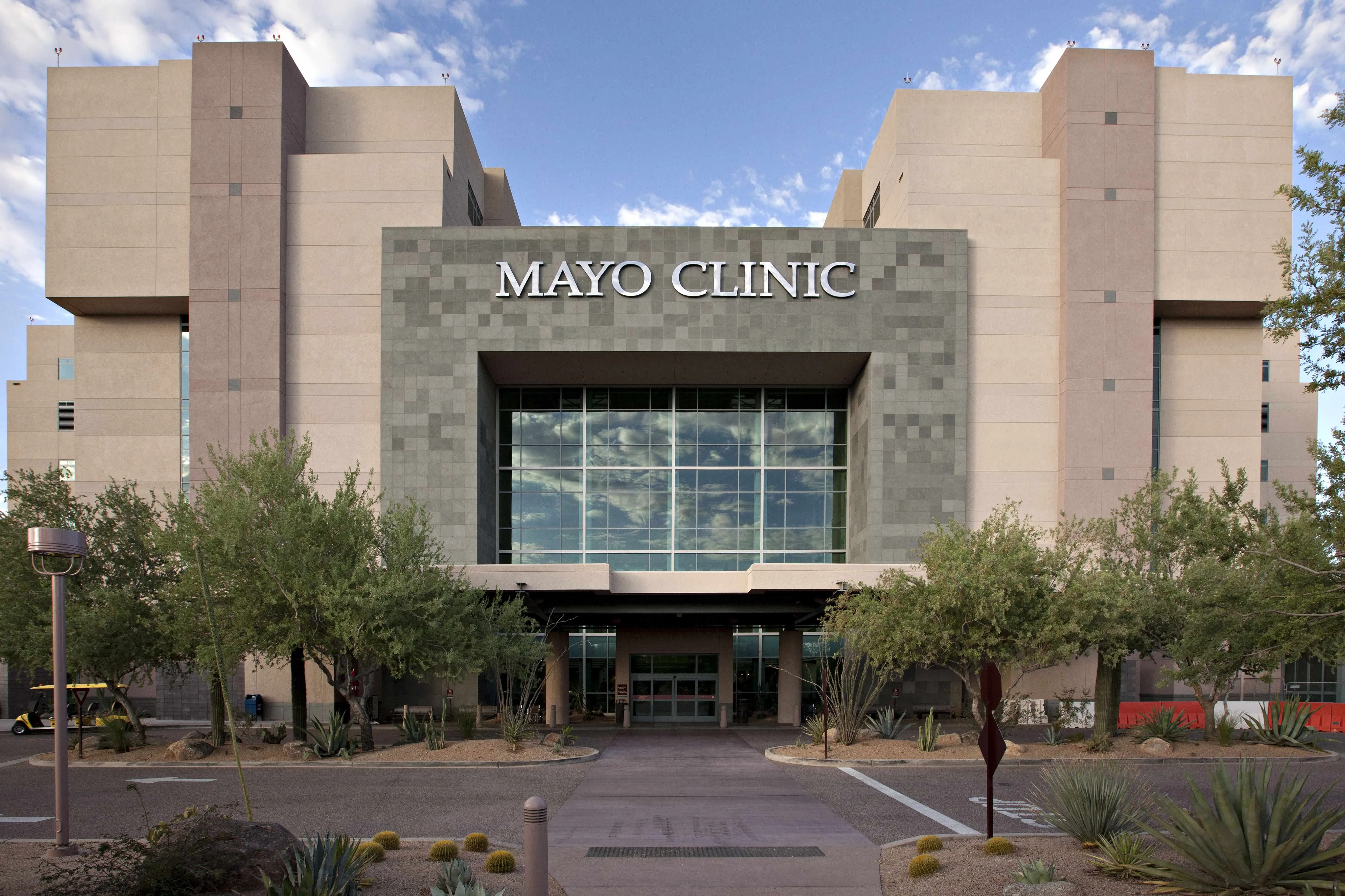 THẨM MỸ VIỆN MAYO CLINIC 9