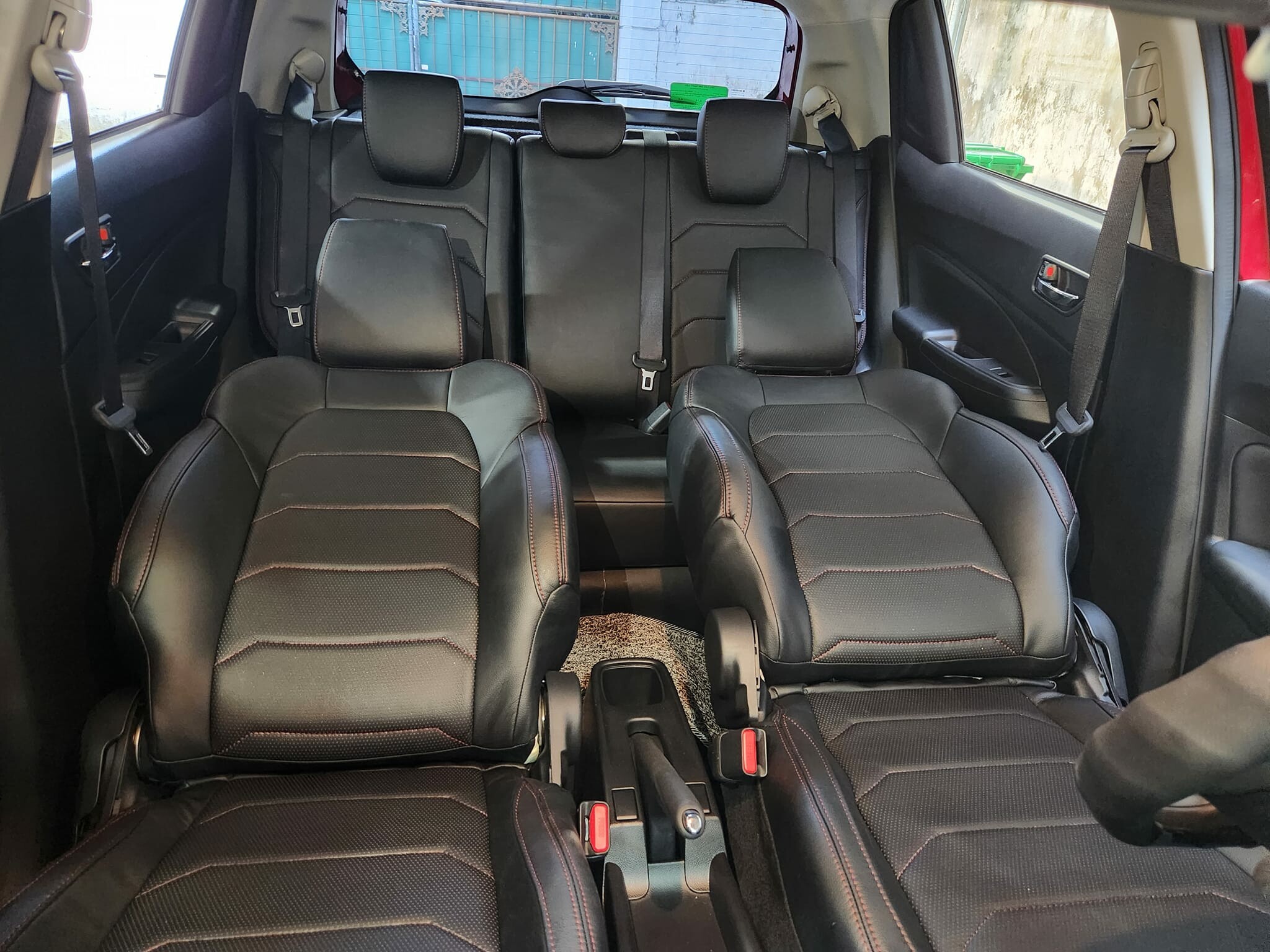 Trung tâm nội thất ô tô Thăng Long 4